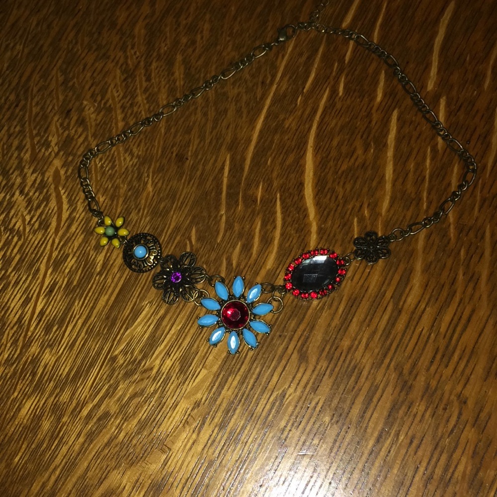 Flower necklace